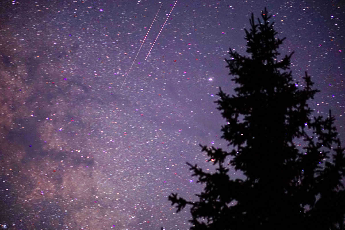 Beautiful stars and shooting stars too at Francie's Cabin!