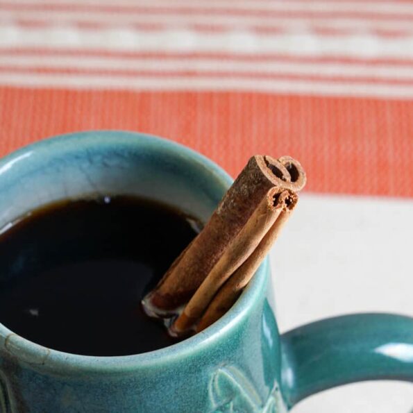Natural Cinnamon Spiced Coffee Recipe - A truly healthy alternative to fall seasonal coffee drinks. Clean, healthy, sugar free and anti-oxidant full