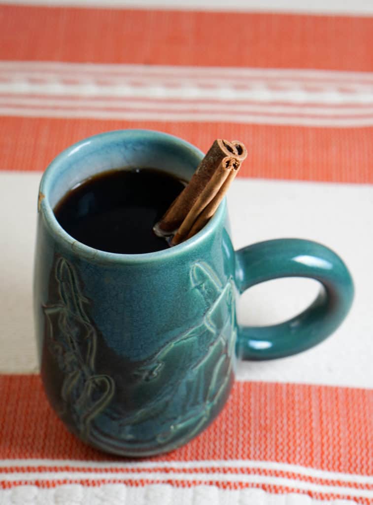 Natural Cinnamon Spiced Coffee Recipe - A truly healthy alternative to fall seasonal coffee drinks. Clean, healthy, sugar free and anti-oxidant full