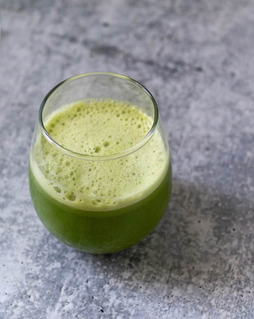 Fresh Foamy celery juice