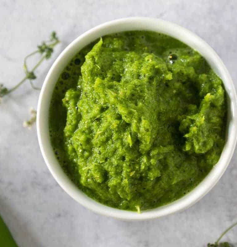 Blender Thai Green Curry Paste in bowl on table